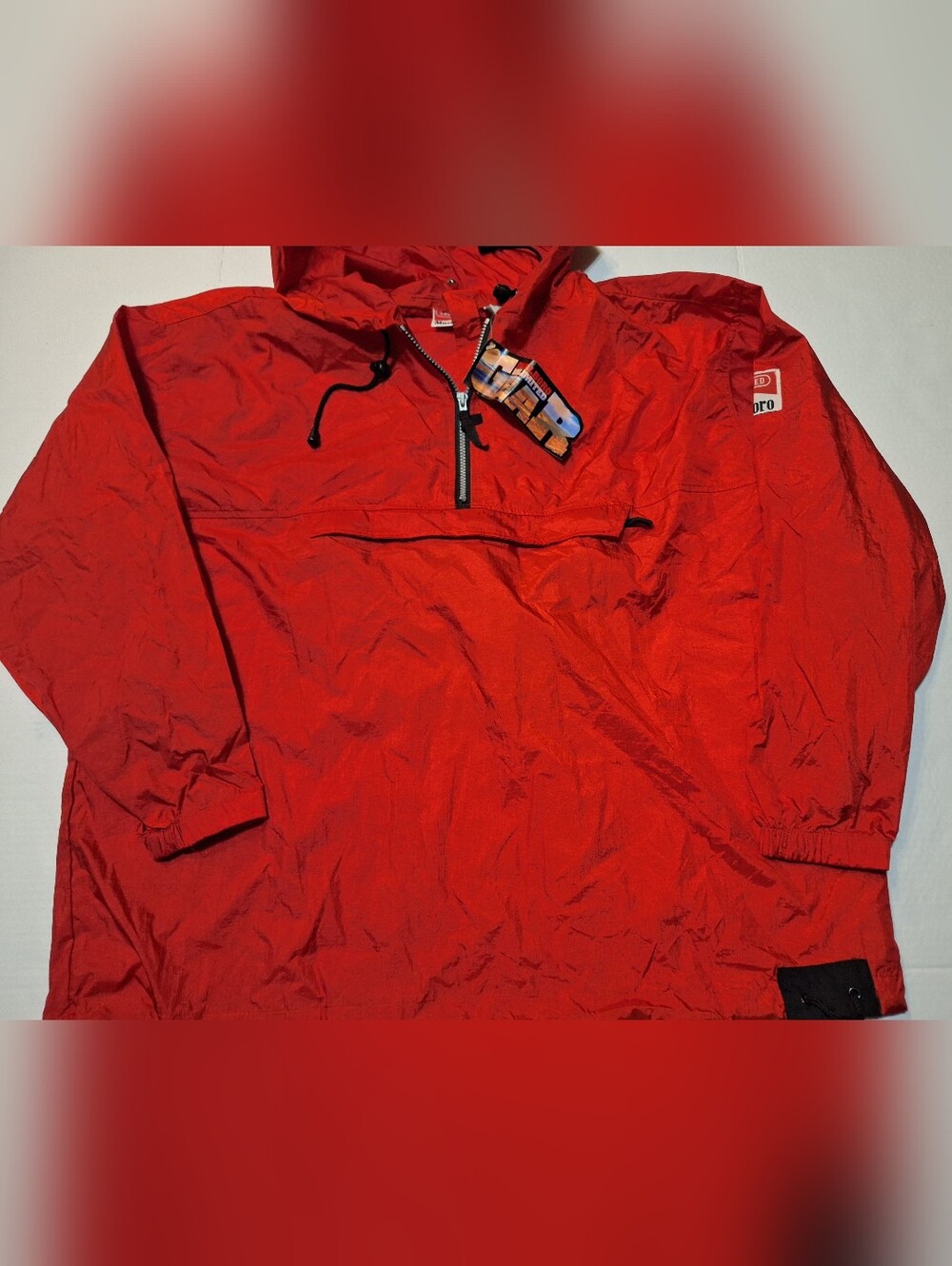 Vintage NWT Marlboro Red Packable Jacket Windbreaker Medium